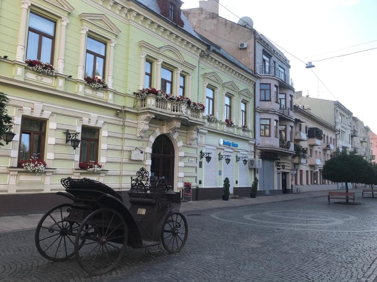 Apartament Simsimdoba Czerniowce Zewnętrze zdjęcie