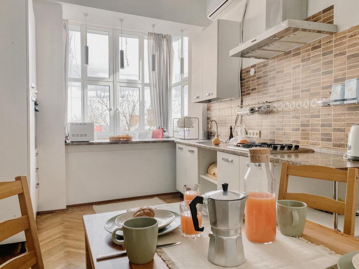 Apartament Simsimdoba Czerniowce Zewnętrze zdjęcie